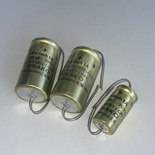 2 Stück - Axial - 220uF 100V