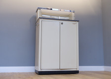 Vintage Bauhaus Design Maquet Arzt Medizinschrank Zahnarzt Barschrank Metall