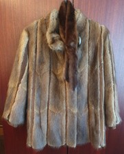 Moderne Pelz- Lederjacke sehr