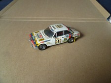 PEUGEOT 504 coupe V6- GR4 -