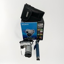 SONY DSC F 717 Digital Kamera