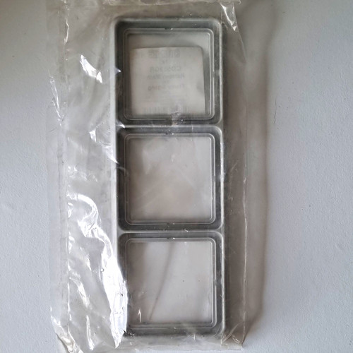 Jung cd583gr rahmen fach - jung, 3-fach