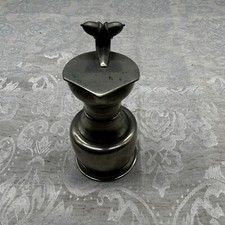 Kleine kanne aus zinn - kleine,