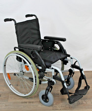 TOP Leicht RS Sunrise Medical Breezy Basix Rollstuhl SB 43 cm gebr.#RS128