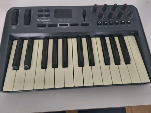 Oxygen25 audio - oxygen25, m-audio