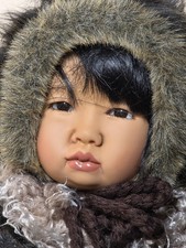 Götz  Carlos Carin Lossnitzer  Künstlerpuppe Eskimo  Vinyl Puppe  Sammlerpuppe 