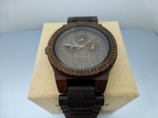 Herrenarmbanduhr aus Holz "WeWood" neu