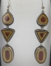 Ohrhänger Silber, Sahelkunst Sandform Ocker u. Goldlack Geometrie