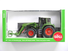 Trecker Traktor Fendt 409 Vario mit Folienballenzange, Siku Farmer 3651 1:32 Ovp