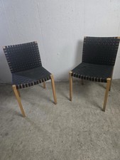 2x Thonet Stuhl Holz & Gurtgeflecht Schwarz – Designklassiker