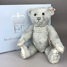 Steiff "Queen Elizabeth II Dedication to Service" Ltd Ed. Bär #691300 UVP 499€