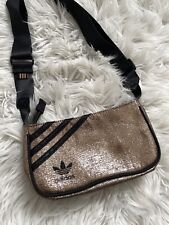 Adidas Airliner Umhängetasche Tasche Bronze rosegold Glitzer Schimmer schwarz