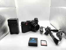 Leica X1 Digitalkamera +