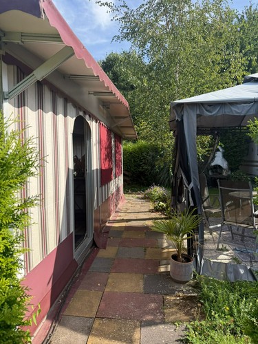 Campingwagen feststehend incl