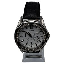 GUESS Damenuhr Silber