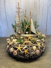 Maritimes Sommergesteck mit