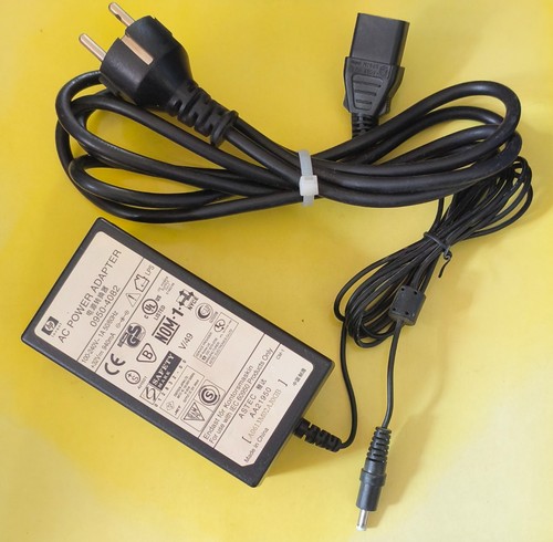 Original power adapter - original, hp