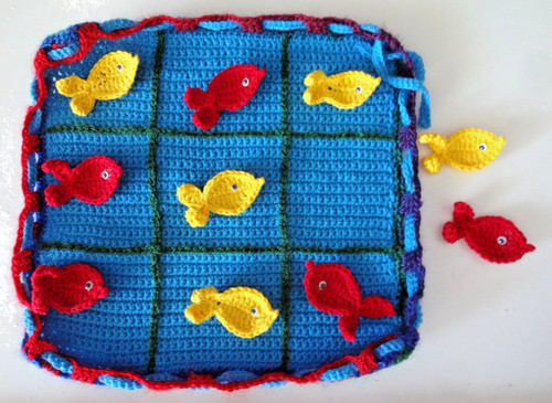 Tic tac toe spiel - spiel, fische
