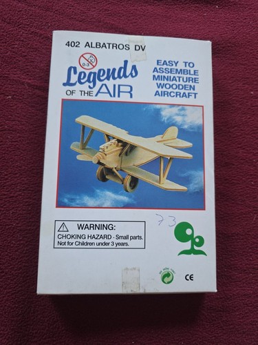 402 albatros holzflugzeug - albatros,