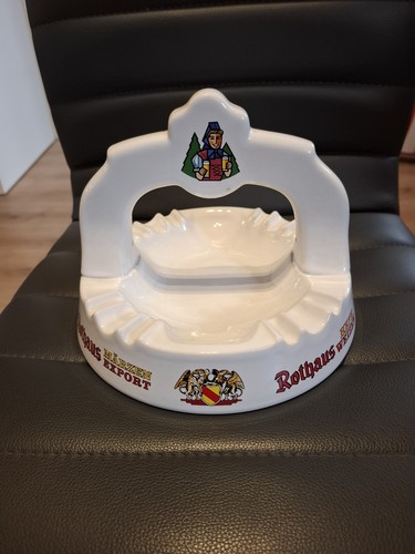 Stammtisch aschenbecher
