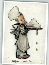 39946987 - Kleiner Junge als Konditor schleckt am Kuchenteig Verlag Josef