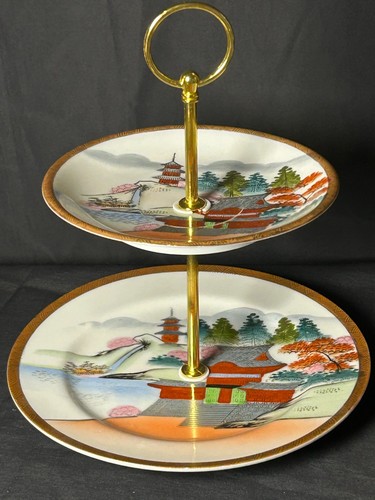 Etagere aus omas sammeltasse - etagere,