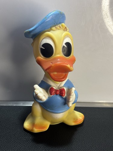 Donald duck sitzend - donald,