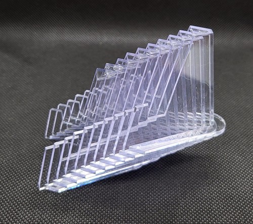 Kartenaufsteller transparent