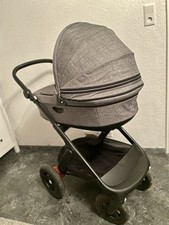 Stokke Trailz Kinderwagen mit viel Zubehör.  Sehr guter Zustand !