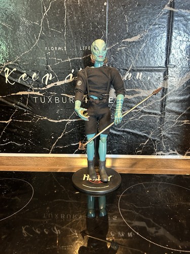 Hellboy abe sapien - hellboy,