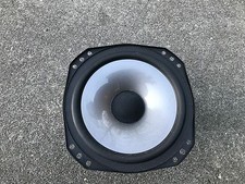 INFINITY, MITTELTÖNER