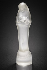 Satinierte Glasskulptur