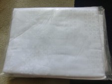 Original DDR weiße Damastbettwäsche / 2 Garnituren