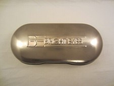 BRIGHT EYES NEW YORK SILBER BRILLENETUI BRILLEN ETUI BRILLE SONNENBRILLE METALL