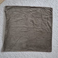 H&M Home grünes Samtkissen