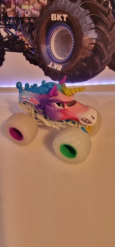 Monster jam sparkle smash - sparkle,
