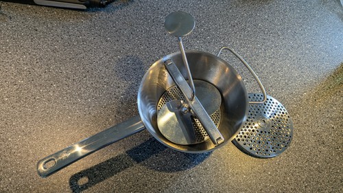 Passiermühle mit - , 3