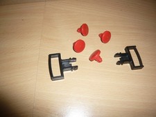 Playmobil Eisenbahn "Ersatzteile" rote Puffer und Kupplungen.  Loks und Waggons