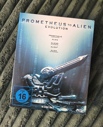 Prometheus alien evolution - to,