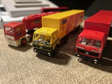 Albedo  Drei LKW Volvo und MB „Bahlsen“