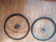 Rennrad Laufräder Bontrager Paradigm sl 28 zoll mit Shimano 105 Kranz 11 fach 