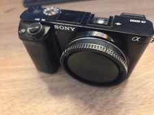 Sony Alpha A6000 / ILCE-6000