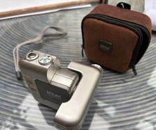 Nikon COOLPIX SQ 3,1 MP Digitalkamera - Silber, gebraucht