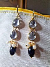 Indische Ohrringe lang Kundan Meenakari mit Faux Onyx und Kunstperlen