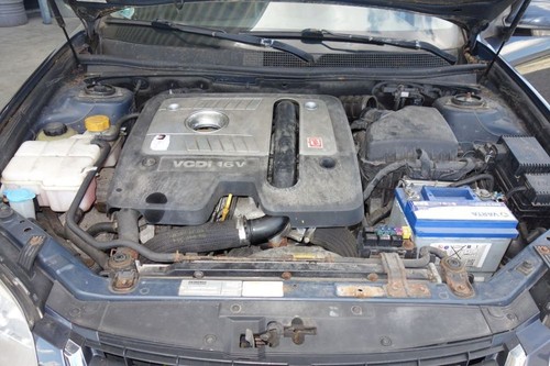 Motor ohne anbauteile - ohne,