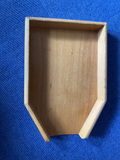 Vintage:Holz-Briefablage (auch zur Münzgeldzählung), sehr stabil,vermtl. 6oer J.
