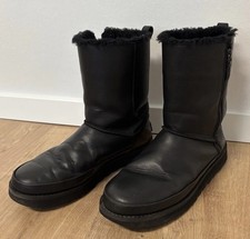 UGG Damen Boots (Classic Zip