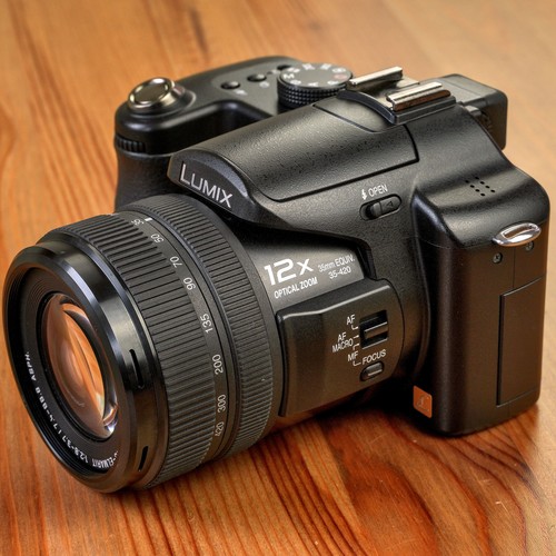 Panasonic lumix fz30 - panasonic,