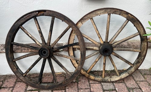 Alte wagenräder - 2,