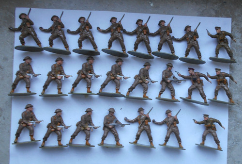 Soldaten teilbemalt - 23, (4),